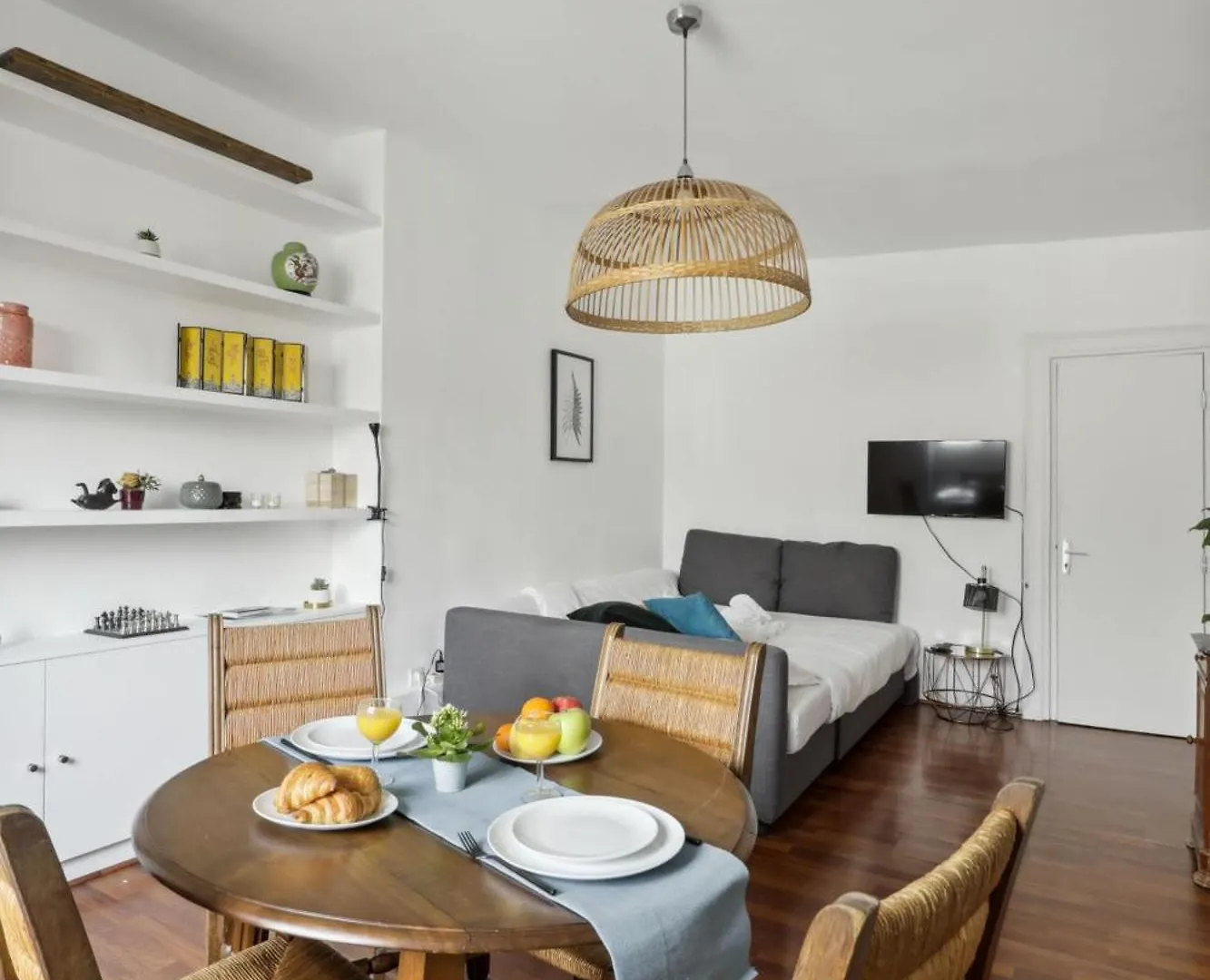 Le Marais & Place Des Vosges - Cityapartmentstay Paris