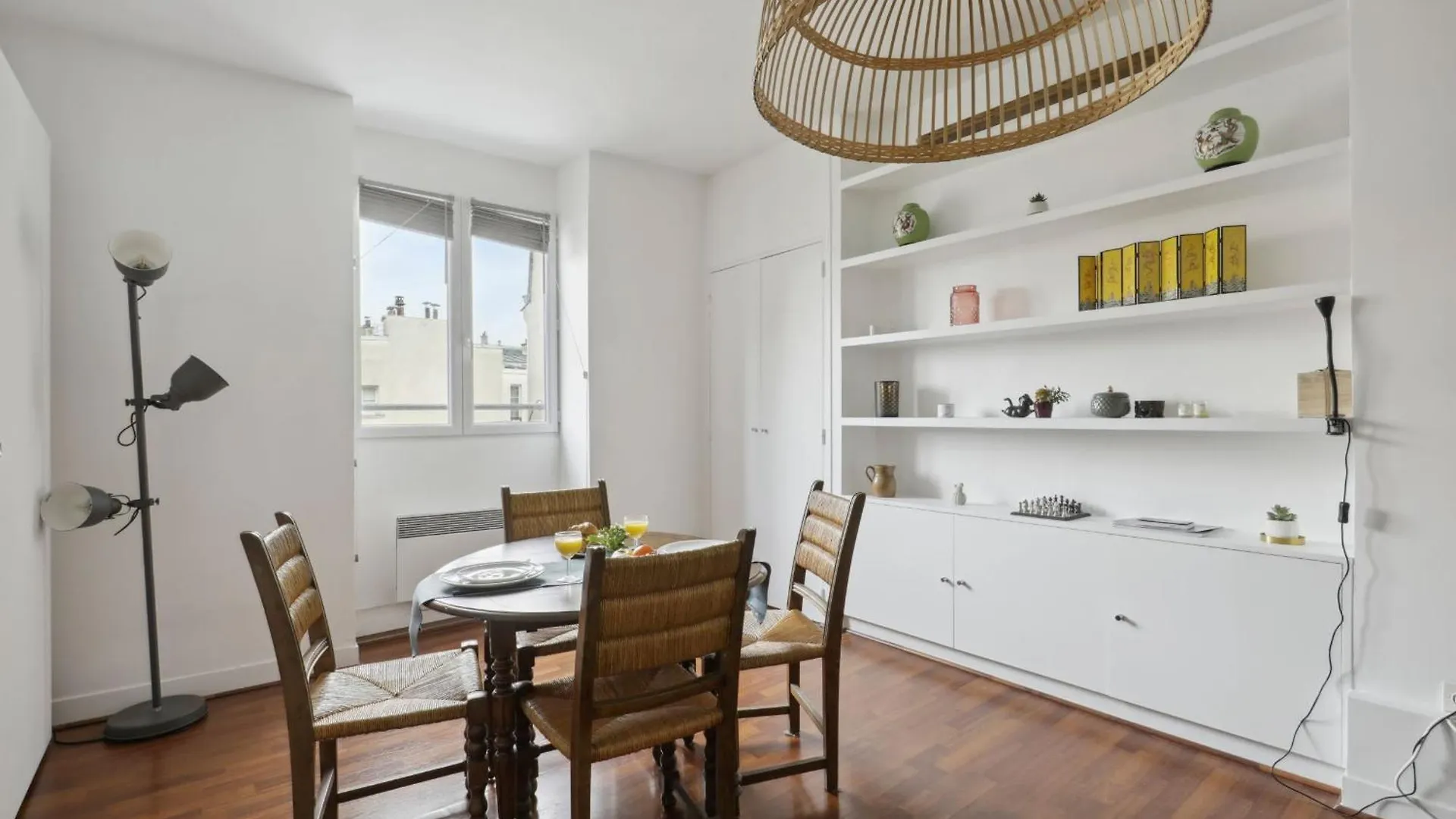 Le Marais & Place Des Vosges - Cityapartmentstay Paris 0*,  França