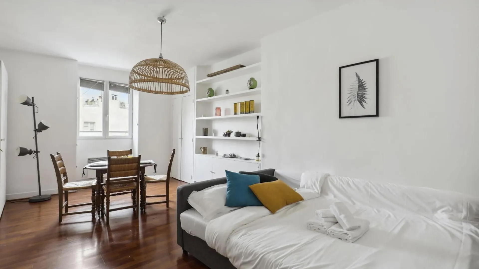 Le Marais & Place Des Vosges - Cityapartmentstay パリ 0*,  フランス